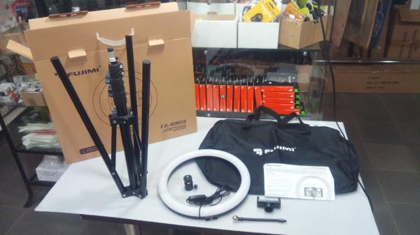 Кольцевая лампа Fujimi FJL-RING12 со стойкой штативом и держателем смартфона — фото 5